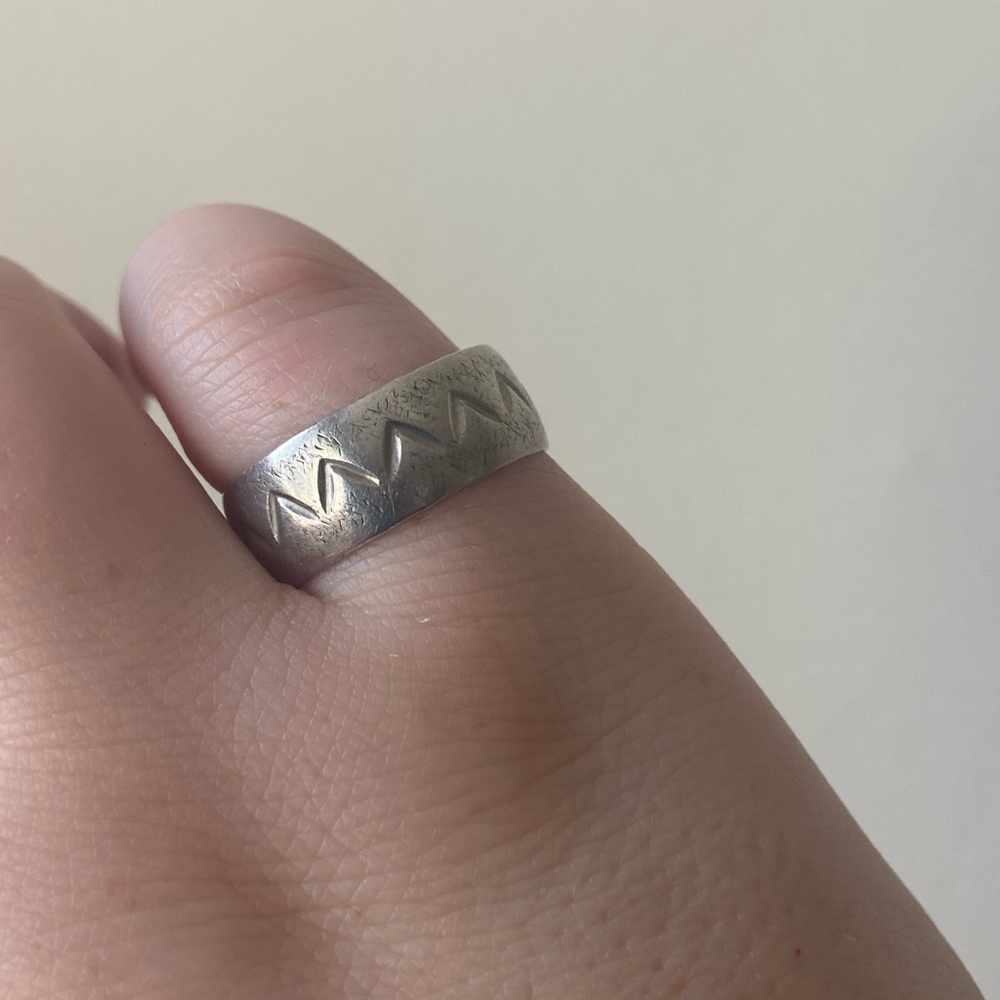 Sterling silver band ring, size 9.5